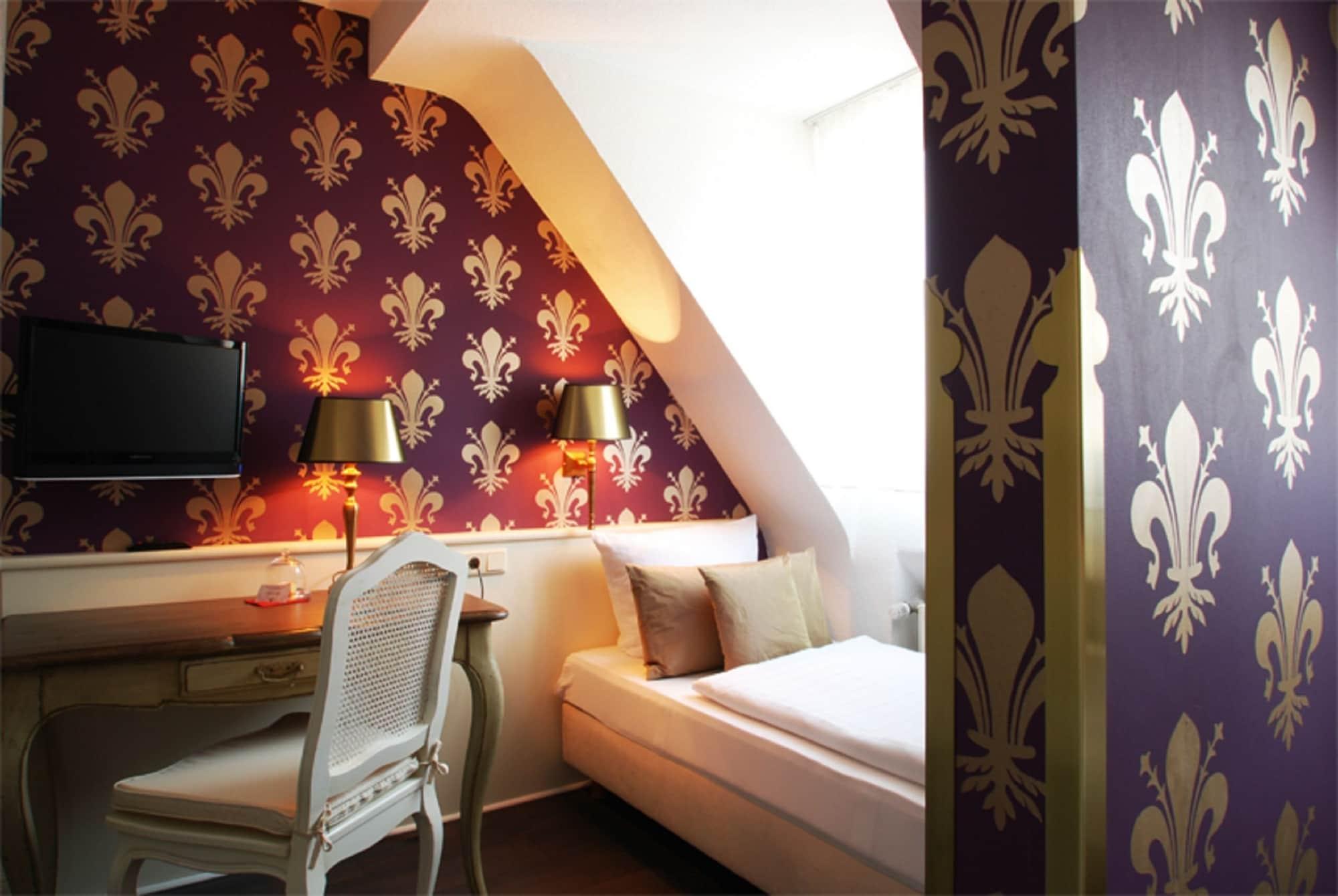 Hotel Domspitzen Cologne Exterior photo